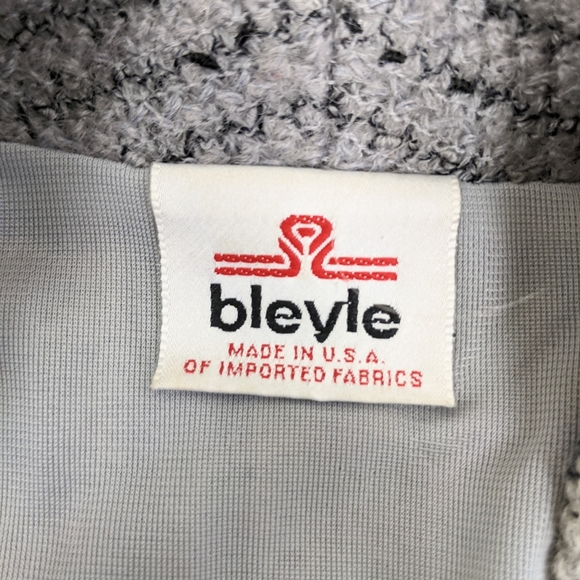 SOLD VTG 80s Gray Wool Knit Shawl Collar Jacket - Picture 10 of 10